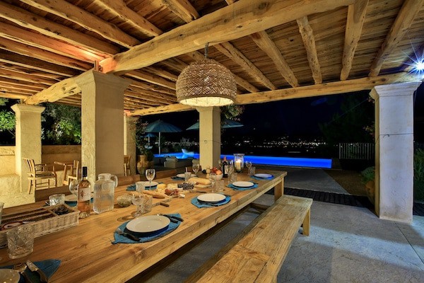 spectacular-al-fresco-dining-ibiza spectacular al fresco dining ibiza